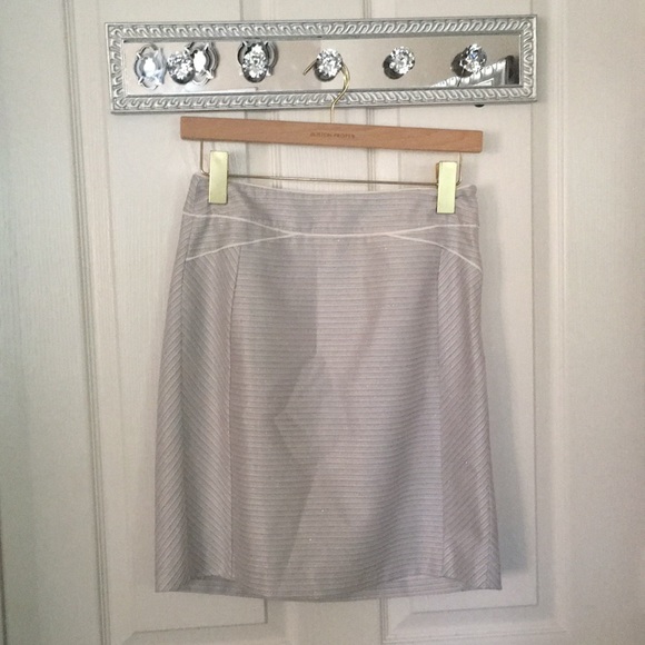 Skirt - Picture 1 of 4
